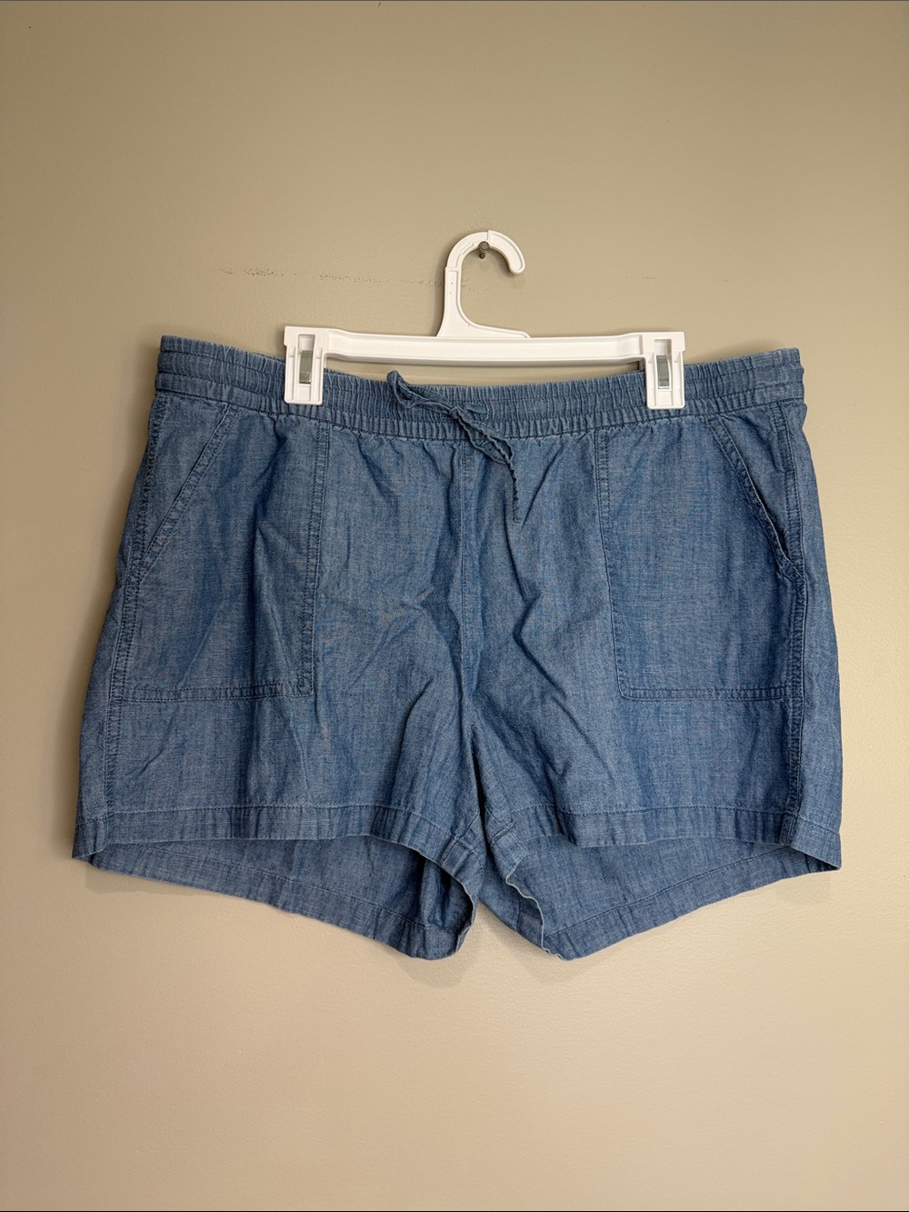 J.Crew Lightweight Chambray Shorts XL